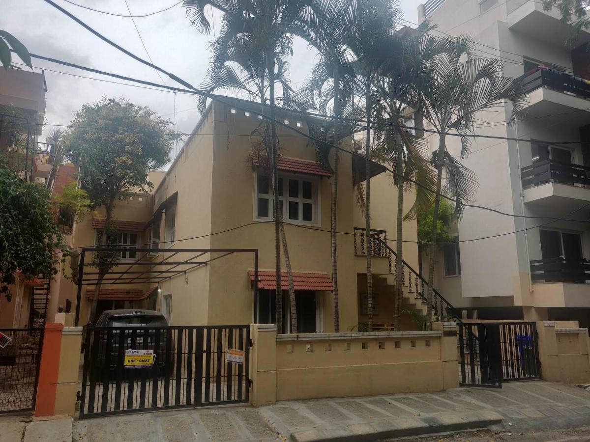 The Hood Hostel Bangalore Extérieur photo