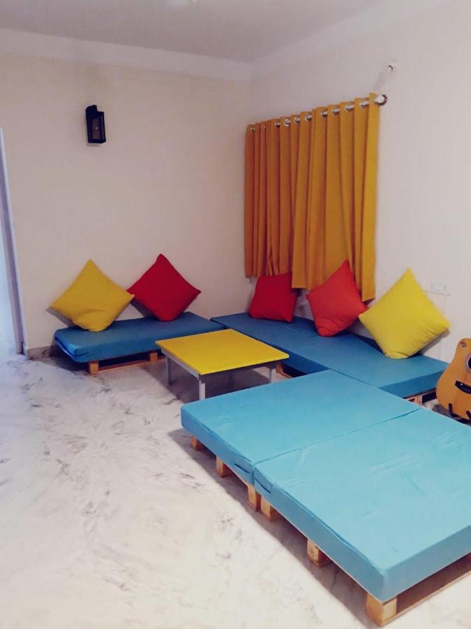 The Hood Hostel Bangalore Extérieur photo